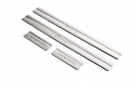 Накладки на пороги Nissan Qashqai