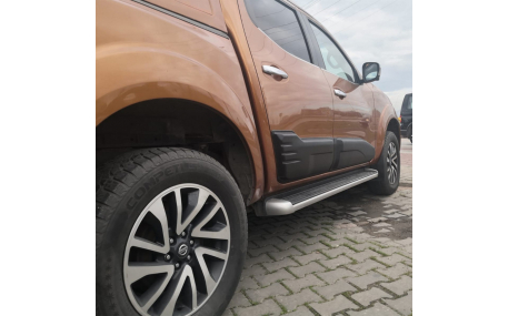 Молдинги дверей Mercedes X-class W470