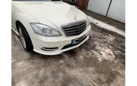 Комплект обвеса Mercedes S-class W221