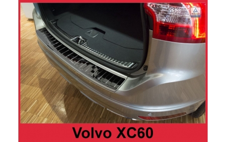Накладка на задний бампер Volvo XC60