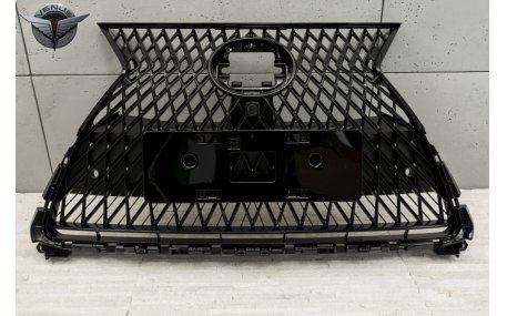 Решетка радиатора Lexus UX