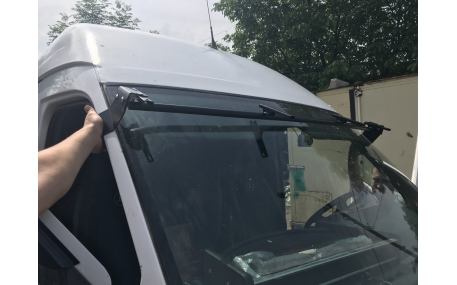 Козырек Mercedes Sprinter