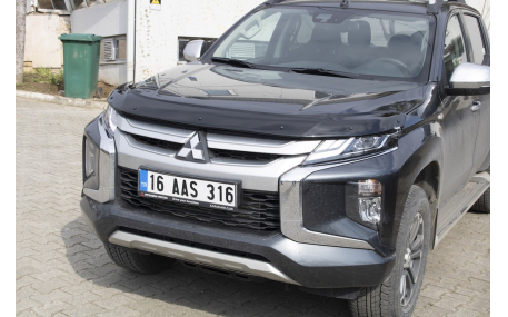 Дефлектор капота Mitsubishi L200 