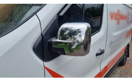 Хром накладки Opel Vivaro