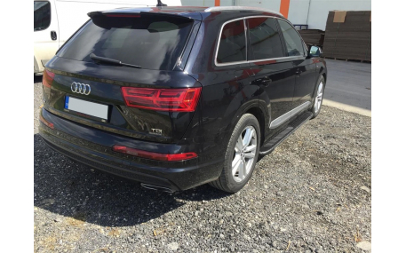 Подножки Audi Q7
