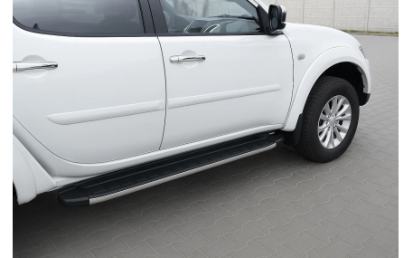 Подножки Mitsubishi Pajero Sport