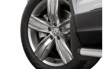 Брызговики передние Volkswagen Tiguan