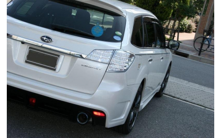 Фонари задние Subaru Outback