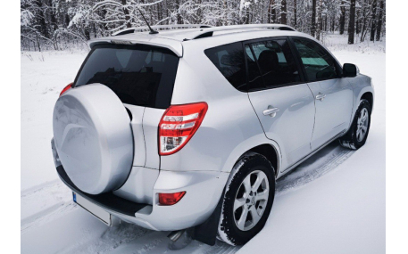 Рейлинги Toyota Rav4