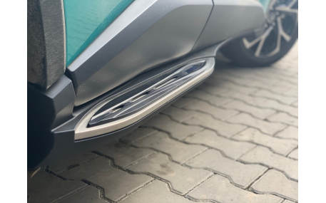 Подножки Toyota C-HR