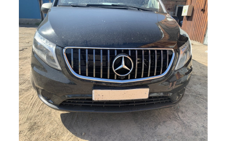 Решетка радиатора Mercedes Vito W447 2014-2019
