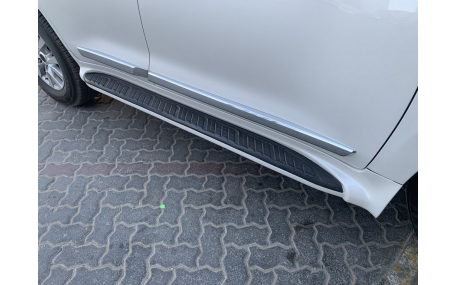 Подножки Toyota Land Cruiser 200