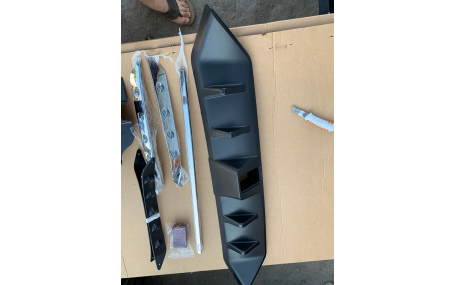 Накладки на бампера Toyota Land Cruiser 200