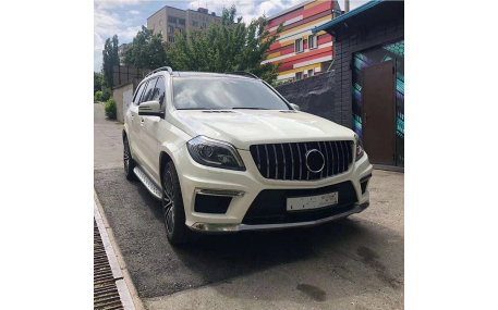 Решетка радиатора Mercedes GL-class X166 2012-2015