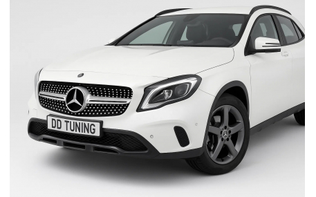 Решетка радиатора Mercedes GLA-class X156 2017-2020