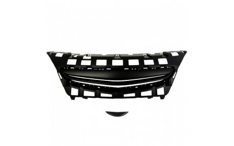 Решетка радиатора Opel Astra J 2012-2015