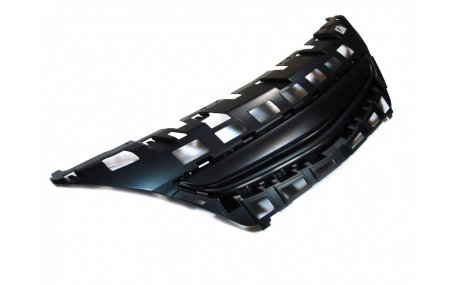 Решетка радиатора Opel Astra J 2012-2015