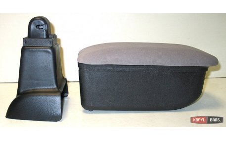 Подлокотник Opel Mokka