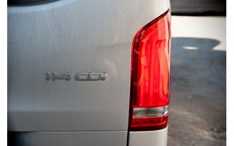 Фонари задние Mercedes Vito W447