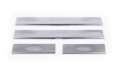 Накладки на пороги Audi A4 B5