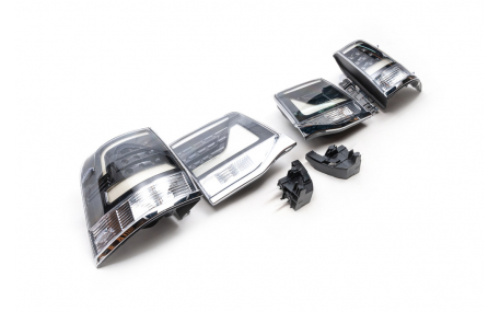 Фонари задние Toyota Land Cruiser 200
