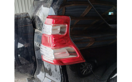 Фонари задние Toyota Land Cruiser Prado 150 2009-2017