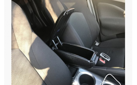 Подлокотник Skoda Rapid