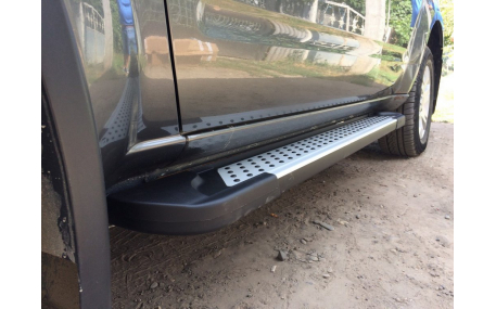 Подножки Nissan Patrol Y61