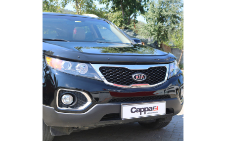 Дефлектор капота Kia Sorento