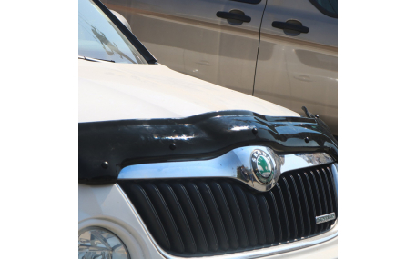 Дефлектор капота Skoda Yeti