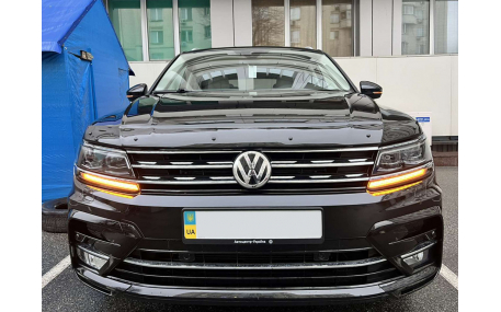Дефлектор капота Volkwagen Tiguan
