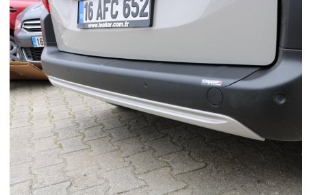 Накладка на задний бампер Peugeot Partner