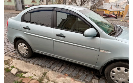 Дефлекторы окон Hyundai Accent