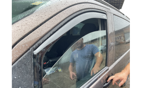 Дефлекторы окон Mercedes Vito W447