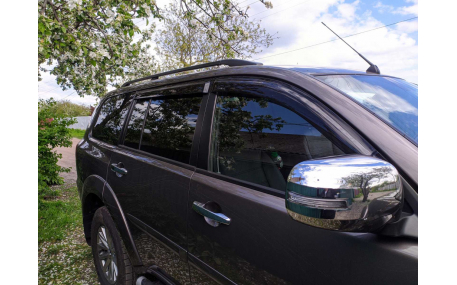 Дефлекторы окон Mitsubishi Pajero Sport