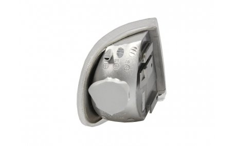 Поворот Skoda Felicia