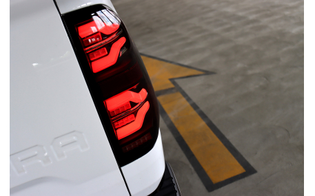 Фонари задние Toyota Tundra 2014-2021