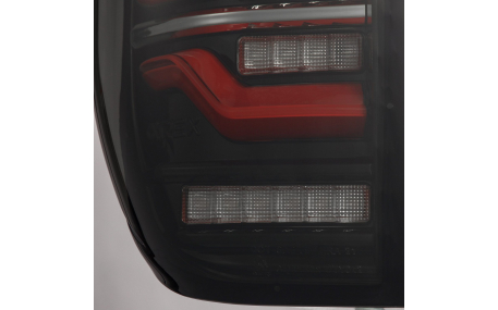 Фонари задние Toyota Tundra 2014-2021