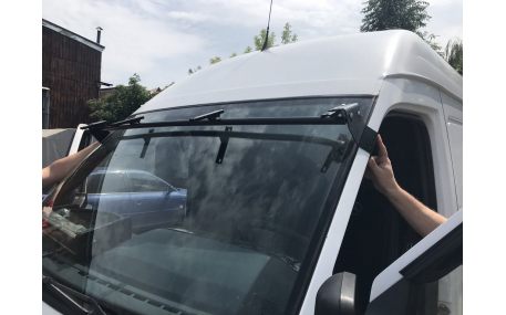 Козырек Volkswagen LT