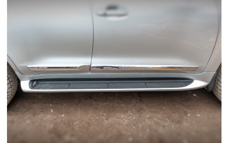 Подножки Toyota Land Cruiser 200