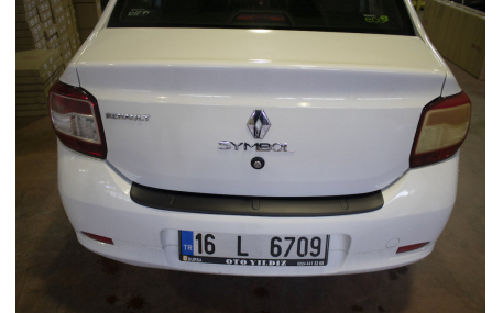 Накладка на задний бампер Renault Logan Sedan