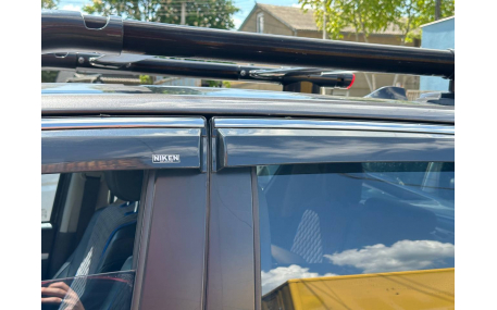 Дефлекторы окон Toyota Hilux