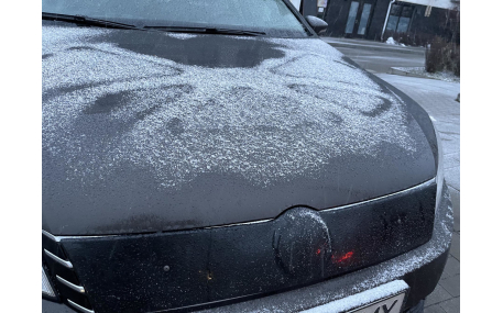 Зимняя накладка на решетку Volkswagen Passat B7