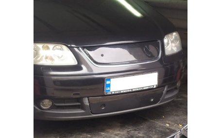 Зимняя накладка на решетку Volkswagen Touran 2003-2006