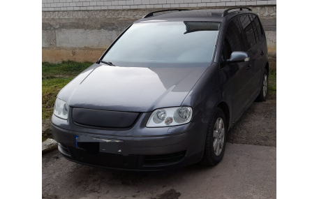Зимняя накладка на решетку Volkswagen Touran 2003-2006