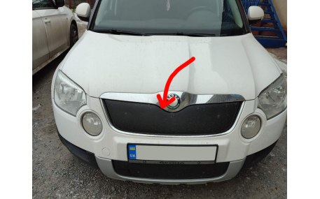 Зимняя накладка на решетку Skoda Yeti