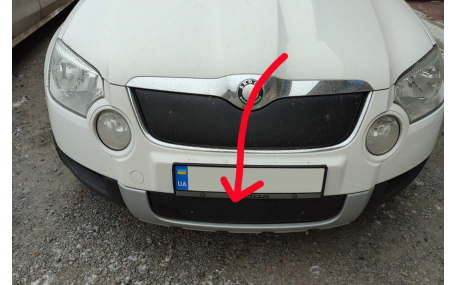 Зимняя накладка на решетку Skoda Yeti