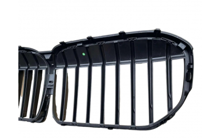 Решетка радиатора BMW 7 (G11) 2019-2022