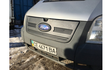Зимняя накладка на решетку Ford Transit
