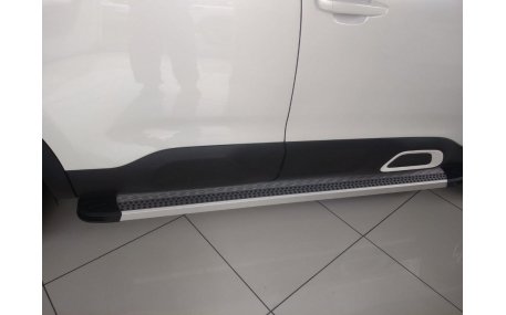 Подножки Peugeot 3008